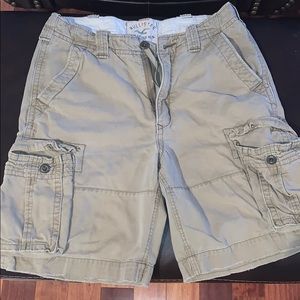 Men’s Hollister Cargo Shorts Size 33